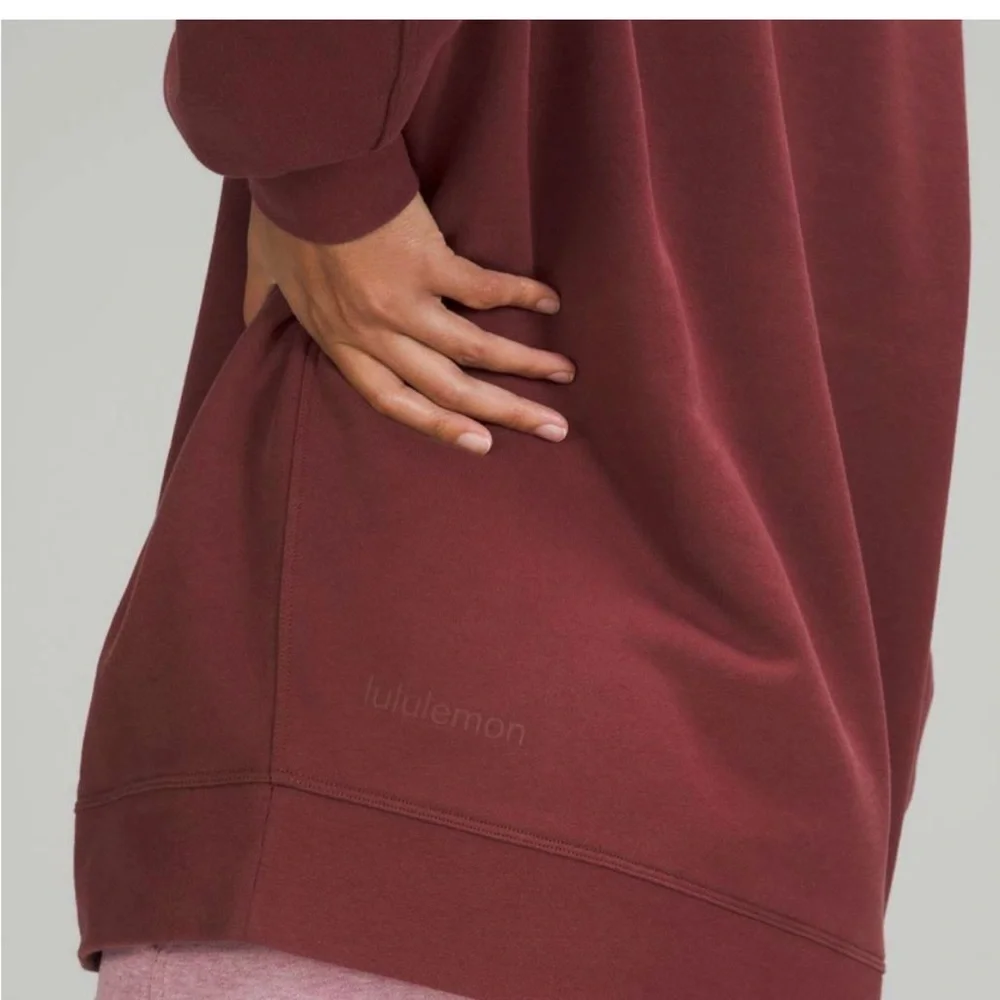 LULULEMON perfectly oversized in Smokey red - Picture 3 of 4